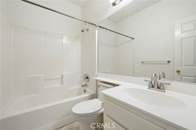 Detail Gallery Image 17 of 18 For 117 Pomelo, Rancho Santa Margarita,  CA 92688 - 3 Beds | 2/1 Baths