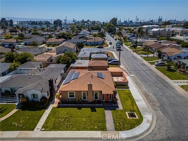 2775 Wetherly Avenue, Long Beach CA: https://media.crmls.org/medias/93c2e214-0bbd-4d05-8571-3b619cbb25a6.jpg