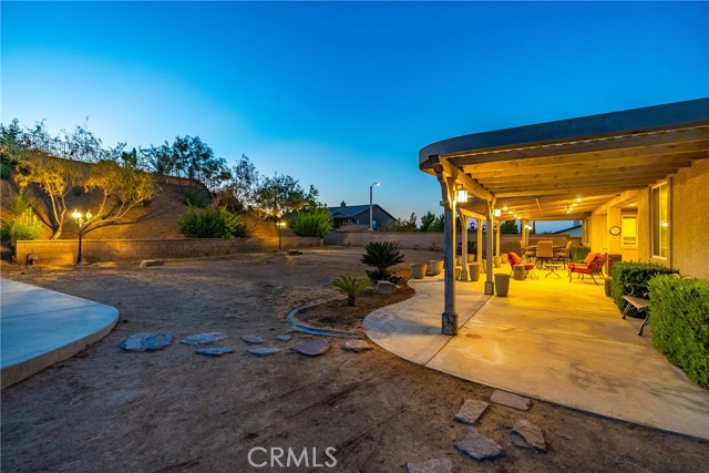 Detail Gallery Image 36 of 59 For 40651 Whitecliff Way, Palmdale,  CA 93551 - 5 Beds | 2/1 Baths