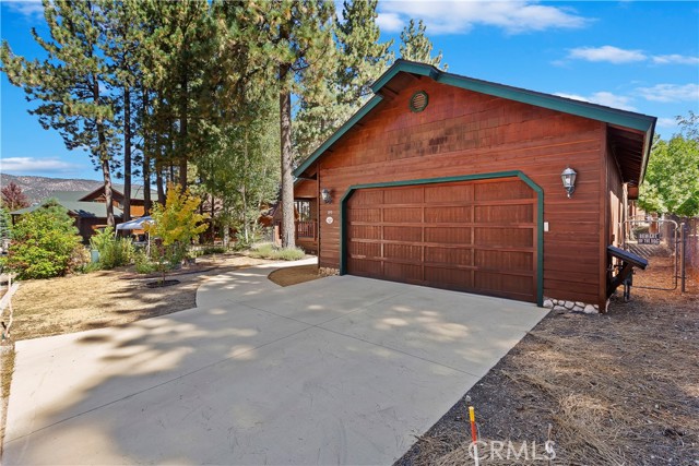 Detail Gallery Image 39 of 40 For 199 Pinecrest Dr, Big Bear Lake,  CA 92315 - 5 Beds | 4 Baths