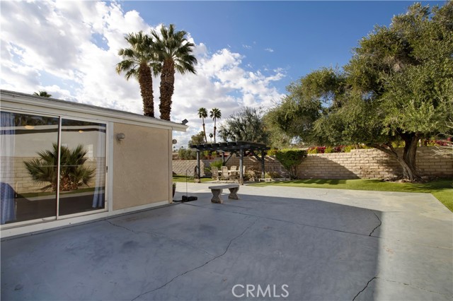 Detail Gallery Image 7 of 31 For 8 International Bld, Rancho Mirage,  CA 92270 - 3 Beds | 2 Baths