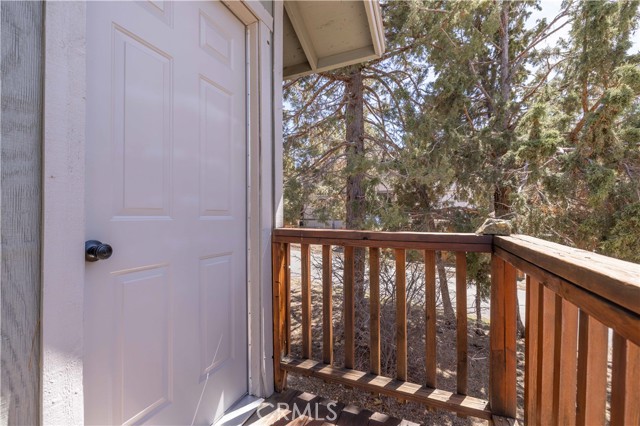 Detail Gallery Image 14 of 20 For 196 Sunset Ln, Sugarloaf,  CA 92386 - 2 Beds | 1 Baths