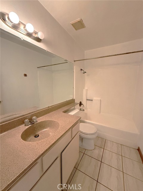 Detail Gallery Image 19 of 21 For 8939 Gallatin Rd #123,  Pico Rivera,  CA 90660 - 3 Beds | 2/1 Baths
