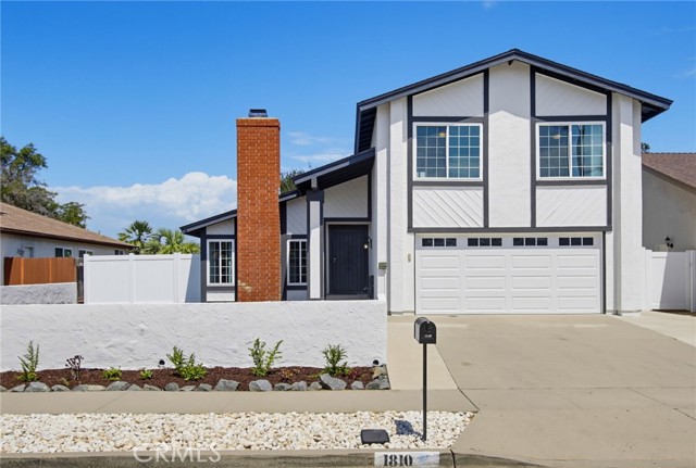 1810 Manzanita Ct, Vista, CA 92083