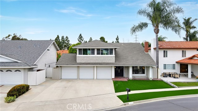 15061 Glass Circle, Irvine CA: https://media.crmls.org/medias/93c41988-6e79-4d68-8830-c1fb06df8744.jpg