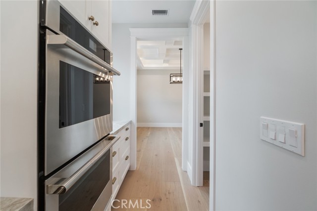 617 36th Street, Manhattan Beach, California 90266, 6 Bedrooms Bedrooms, ,6 BathroomsBathrooms,Residential,Sold,36th,SB22005152