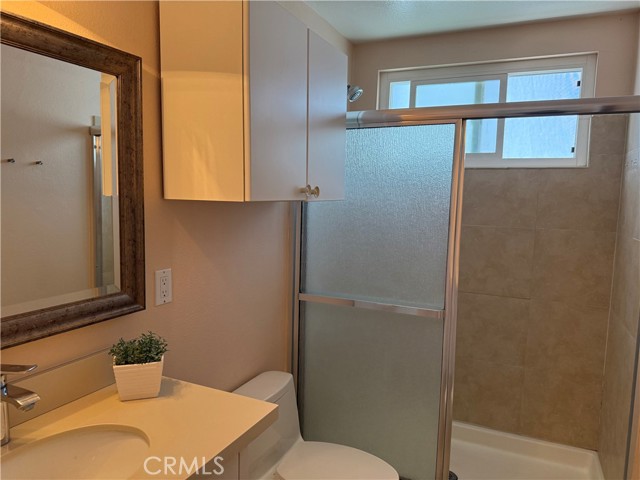 514 .5 Marigold Ave, Corona del Mar CA: https://media.crmls.org/medias/93c5b985-6f22-4e00-ac23-5faf4e687904.jpg