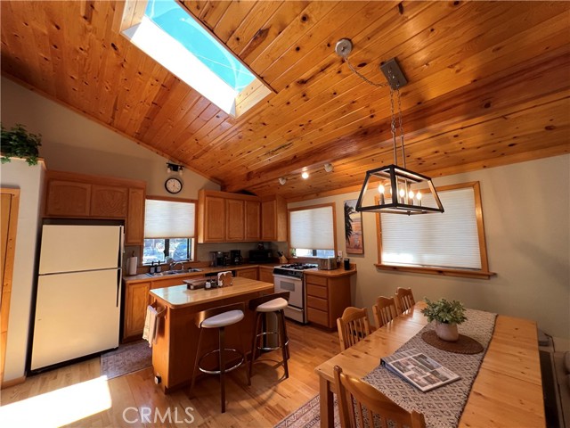 Detail Gallery Image 36 of 46 For 33478 Angeles Dr, Green Valley Lake,  CA 92341 - 2 Beds | 2 Baths