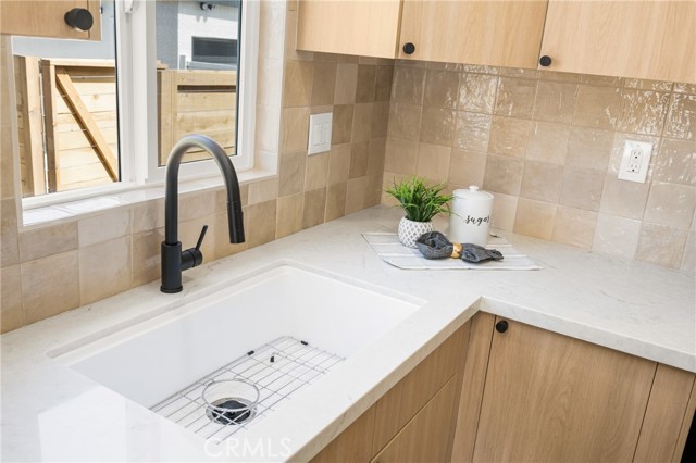 2510 Termino Avenue, Long Beach CA: https://media.crmls.org/medias/93c7fbd5-1ea5-4ad2-bf32-b588e8c1e06a.jpg