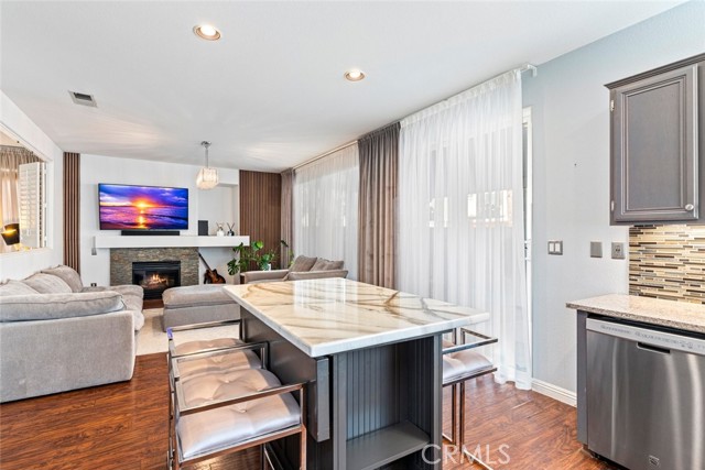 Detail Gallery Image 14 of 44 For 8738 Gracilior, Escondido,  CA 92026 - 5 Beds | 3 Baths