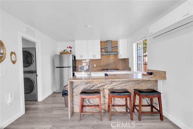 Detail Gallery Image 4 of 48 For 1124 W 11th, San Bernardino,  CA 92411 - – Beds | – Baths