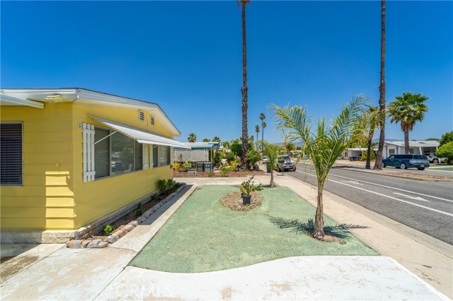 Detail Gallery Image 38 of 49 For 853 S Palm Ave, Hemet,  CA 92543 - 2 Beds | 2 Baths