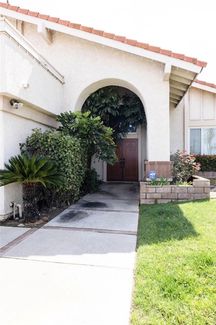 Detail Gallery Image 5 of 45 For 1427 Blossom Ave, Redlands,  CA 92373 - 5 Beds | 3 Baths