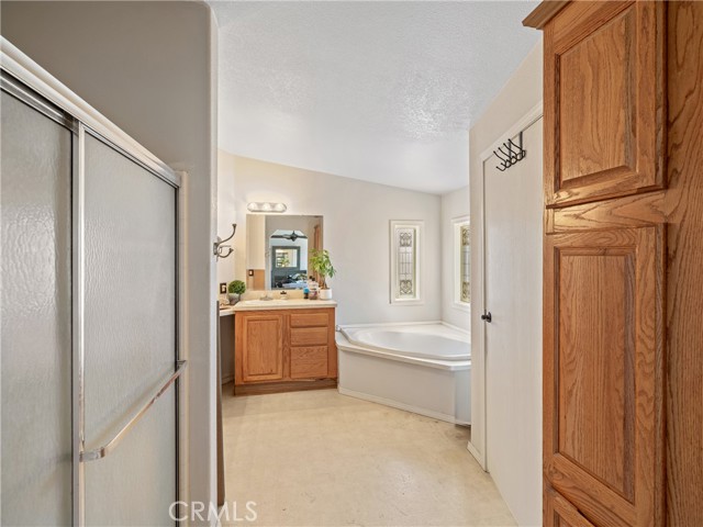 Detail Gallery Image 22 of 45 For 23099 Lucilla Rd, Apple Valley,  CA 92308 - 3 Beds | 2/1 Baths