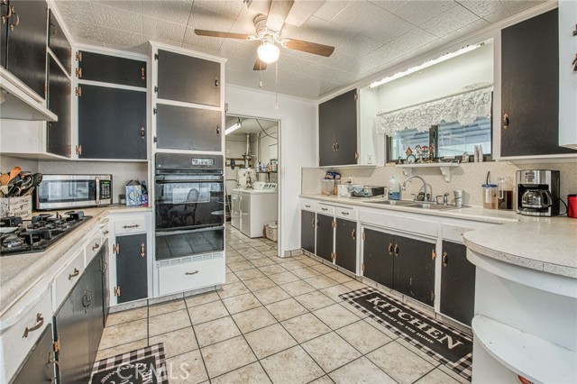 Detail Gallery Image 21 of 75 For 6729 W Clinton Ave, Fresno,  CA 93723 - 5 Beds | 3 Baths