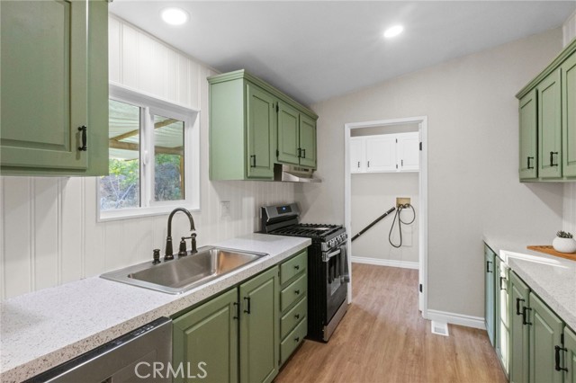 27255 Vista Avenue, Perris CA: https://media.crmls.org/medias/93cd77c4-d959-471f-b17f-68bde8b7c493.jpg