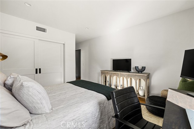 Detail Gallery Image 38 of 50 For 5115 Los Feliz Bld, Los Angeles,  CA 90027 - 4 Beds | 4/1 Baths