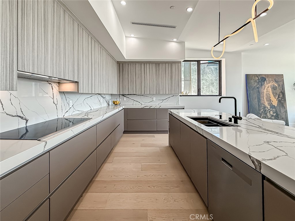 MLS #SR26156488 image #8