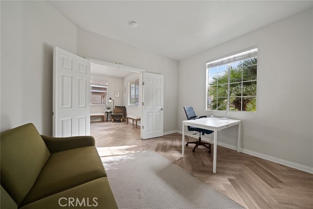 Detail Gallery Image 7 of 37 For 3423 Racquet Ln, Palmdale,  CA 93551 - 5 Beds | 3 Baths