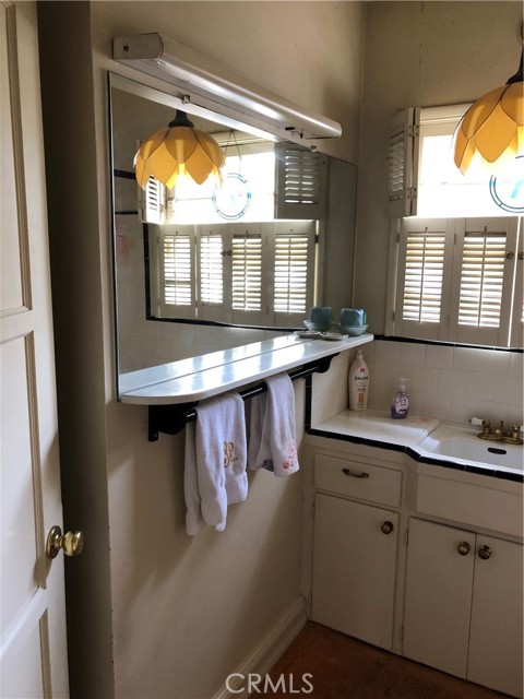 3739 Palos Verdes Drive North, Rolling Hills Estates, California 90274, 3 Bedrooms Bedrooms, ,2 BathroomsBathrooms,Residential,Sold,Palos Verdes Drive North,SB22240863