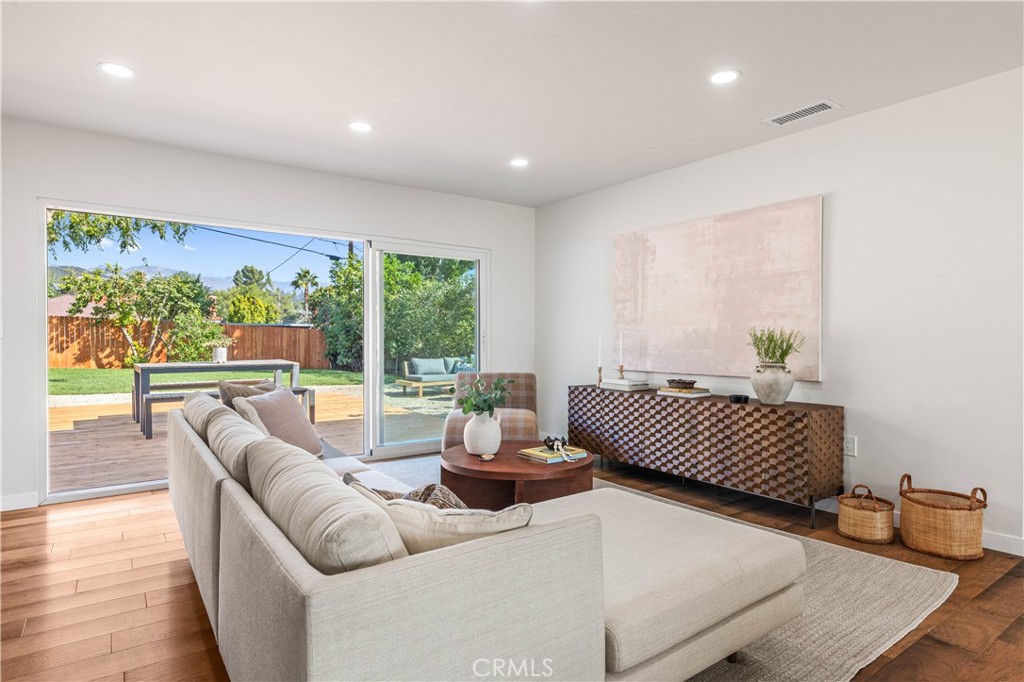 MLS #DW25251939 image #26