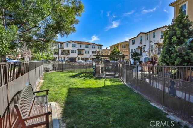 Detail Gallery Image 33 of 54 For 608 White Oaks, Lake Forest,  CA 92610 - 2 Beds | 2/1 Baths