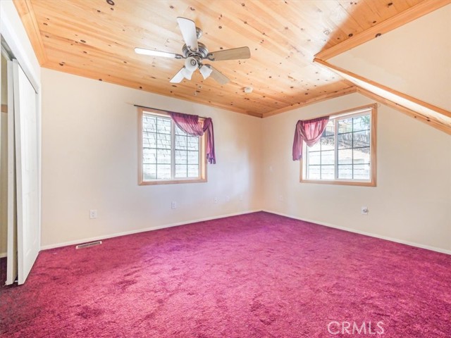 Detail Gallery Image 29 of 46 For 30134 Enchanted Way, Running Springs,  CA 92382 - 4 Beds | 3/1 Baths