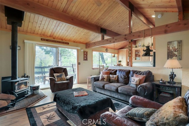 Detail Gallery Image 18 of 47 For 1218 Bow Canyon Ct, Big Bear Lake,  CA 92315 - 2 Beds | 1 Baths