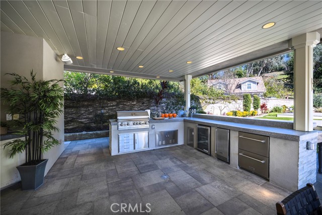 Detail Gallery Image 55 of 65 For 27702 Greenfield Dr, Laguna Hills,  CA 92653 - 7 Beds | 5/2 Baths