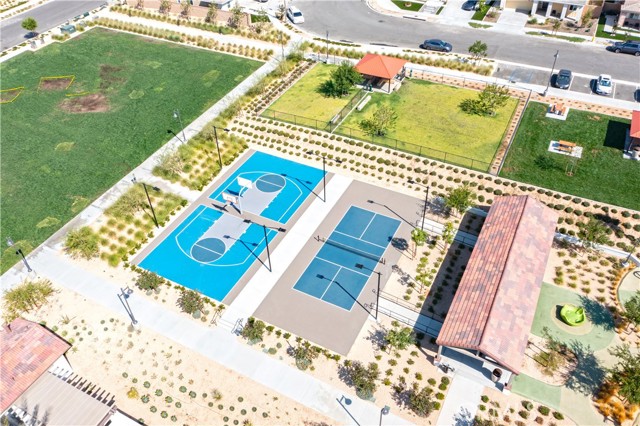 Detail Gallery Image 49 of 69 For 16657 Snowdrop Ln #2,  Fontana,  CA 92336 - 4 Beds | 3 Baths