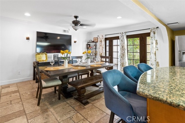 25010 Foxtail Court, Stevenson Ranch CA: https://media.crmls.org/medias/93d38690-f67a-42f6-8ce4-93e03e019b0a.jpg