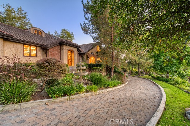 31742 Contijo Way, Coto de Caza CA: https://media.crmls.org/medias/93d3daa3-8a68-4f8d-bbb5-704c9ea0c1e9.jpg