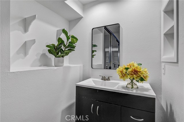 Detail Gallery Image 16 of 23 For 2633 Monte Carlo #4,  Santa Ana,  CA 92706 - 2 Beds | 2 Baths