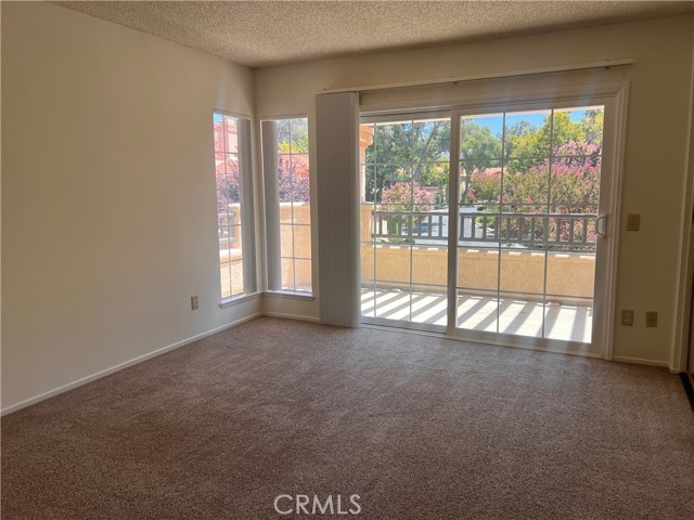 25861 Mcbean, Valencia CA: https://media.crmls.org/medias/93d4633c-7226-4bc0-9cfd-24fea9c8c706.jpg