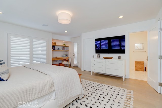 320 23rd Street, Manhattan Beach, California 90266, 3 Bedrooms Bedrooms, ,Residential,Sold,23rd,SB21207459