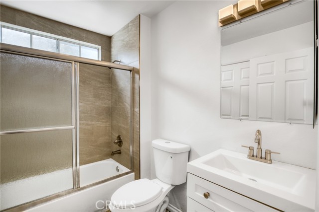 14383 Nordhoff Street, Panorama City CA: https://media.crmls.org/medias/93d588ad-1402-4087-b2bc-43e39c58d58b.jpg