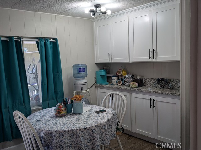 Detail Gallery Image 10 of 31 For 881 N Lake St #357,  Hemet,  CA 92544 - 2 Beds | 1 Baths