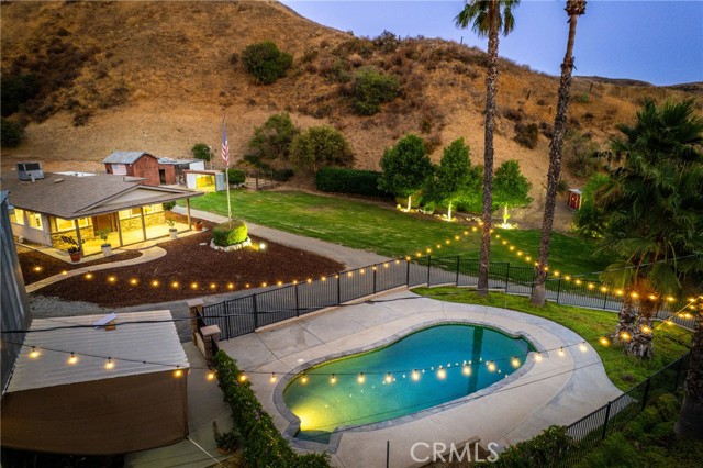 30300 Live Oak Canyon Road, Redlands CA: https://media.crmls.org/medias/93d61e75-fcd8-41c5-9d63-2a28d9678e4e.jpg