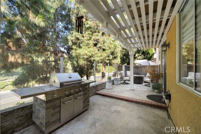 73 Northern Pine, Aliso Viejo CA: https://media.crmls.org/medias/93d68b4a-84be-4c13-bb66-9059b313b3f8.jpg
