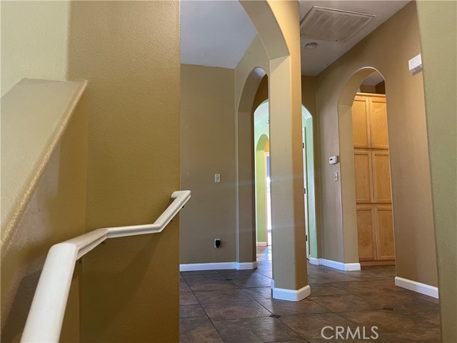 Detail Gallery Image 4 of 24 For 15840 29th Ave, Clearlake,  CA 95422 - 3 Beds | 2 Baths