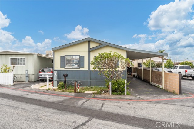 Detail Gallery Image 1 of 1 For 1045 N Azusa Ave #4,  Covina,  CA 91722 - 3 Beds | 2 Baths