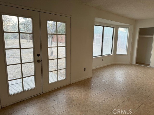 Detail Gallery Image 12 of 27 For 39457 Frontier Circus St, Palmdale,  CA 93591 - 3 Beds | 2 Baths