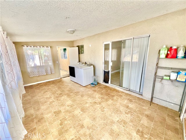 Detail Gallery Image 20 of 27 For 4317 Valentine Ln, Hemet,  CA 92544 - 3 Beds | 2 Baths