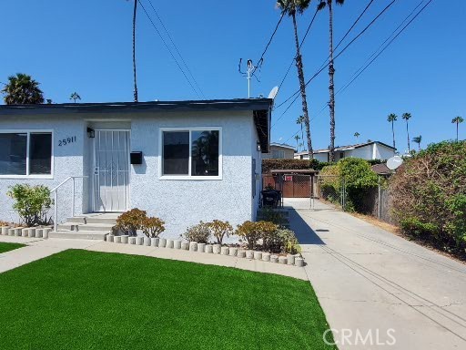 25913 Hillworth Avenue, Lomita CA: https://media.crmls.org/medias/93d91729-18de-46a6-9878-3d9a39355512.jpg