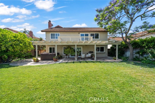 23761 Singapore Street, Mission Viejo CA: https://media.crmls.org/medias/93d9c546-05e1-4b5f-baf6-ea7425e45ed8.jpg