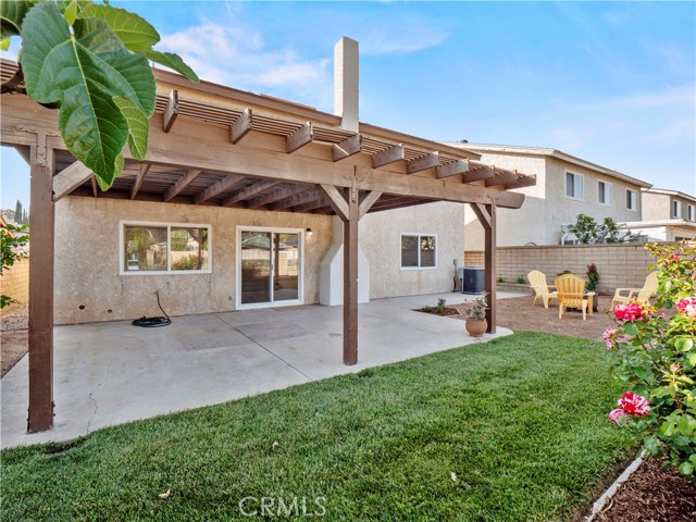 27572 Caraway Lane, Saugus CA: https://media.crmls.org/medias/93d9cfde-8c00-499c-9b6e-01843558ce82.jpg