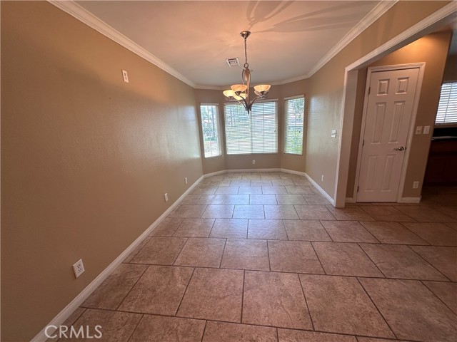 Detail Gallery Image 3 of 44 For 1299 Dogwood, Upland,  CA 91784 - 4 Beds | 2 Baths