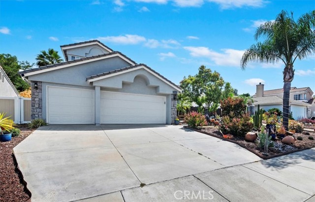 44938 Tehachapi, Temecula CA: https://media.crmls.org/medias/93da3600-bf2f-425a-8a48-55c1ed793f13.jpg