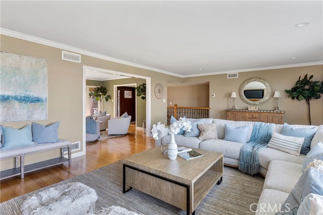 1609 Via Montemar, Palos Verdes Estates, California 90274, 3 Bedrooms Bedrooms, ,Residential,Sold,Via Montemar,SB21199956
