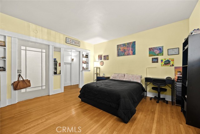 1156 Steuben Street, Pasadena CA: https://media.crmls.org/medias/93dc1b54-3ca4-43a7-b6c8-9e0ab718422f.jpg